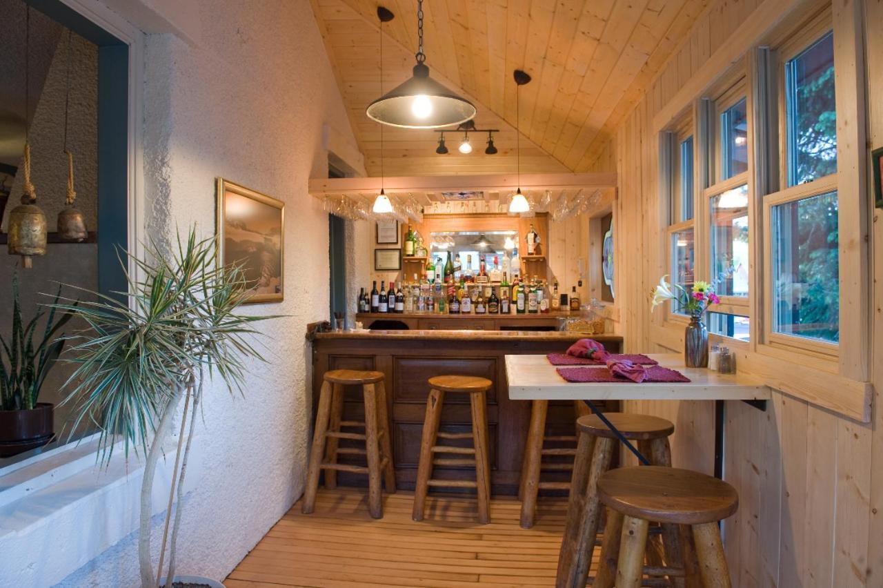 Elk Mountain Lodge Крестед-Бьютт Экстерьер фото