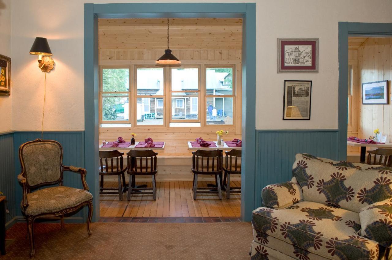 Elk Mountain Lodge Крестед-Бьютт Экстерьер фото